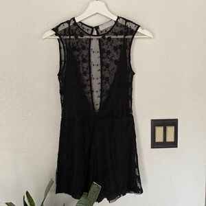 Faith & Asher Sheer V- Neck Romper